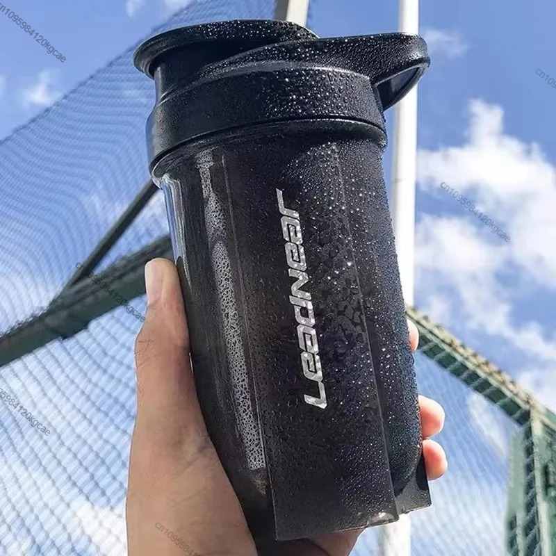 زجاجة لياقة بدنية محمولة سعة 5 - مراجعة Protein Shaker Bottle وسعره