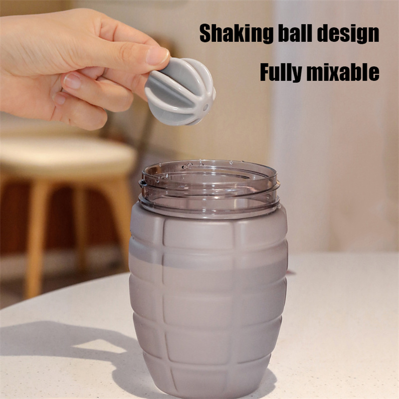 زجاجة ماء لياقة بدنية رياضية ، - مراجعة Protein Shaker Bottle وسعره